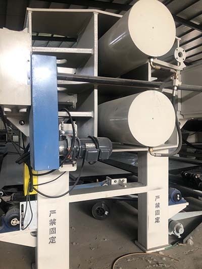 用在污水處理上的不銹鋼板框壓濾機 用在污水處理上的不銹鋼板框壓濾機