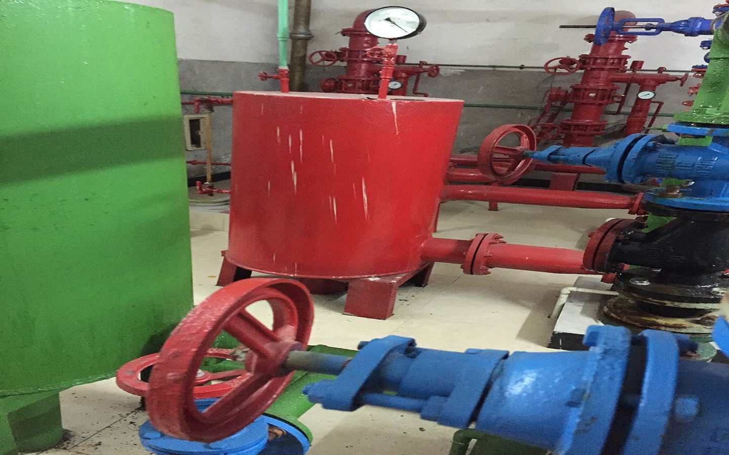 真空引水罐的安裝圖 真空引水罐的安裝圖