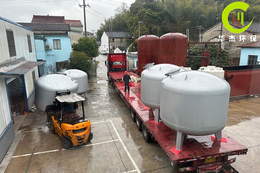 1728444297327766.jpg IMG_8167.JPG