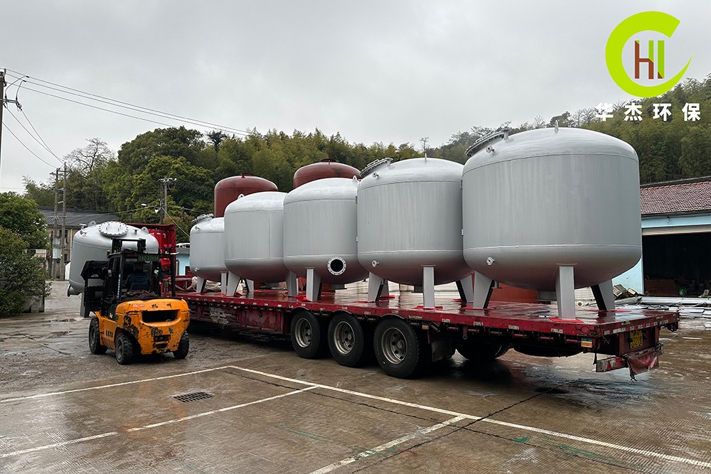 1728444335786081.jpg IMG_8170.JPG